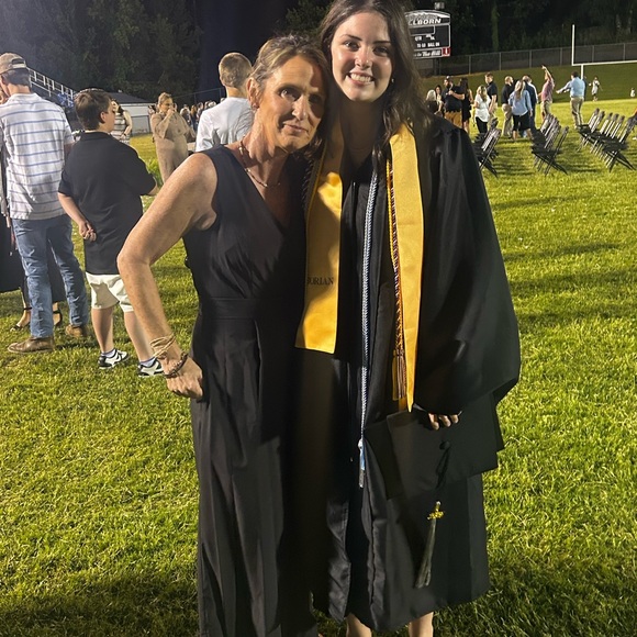 Meet your Posher, Heather - Picture 4 of 4